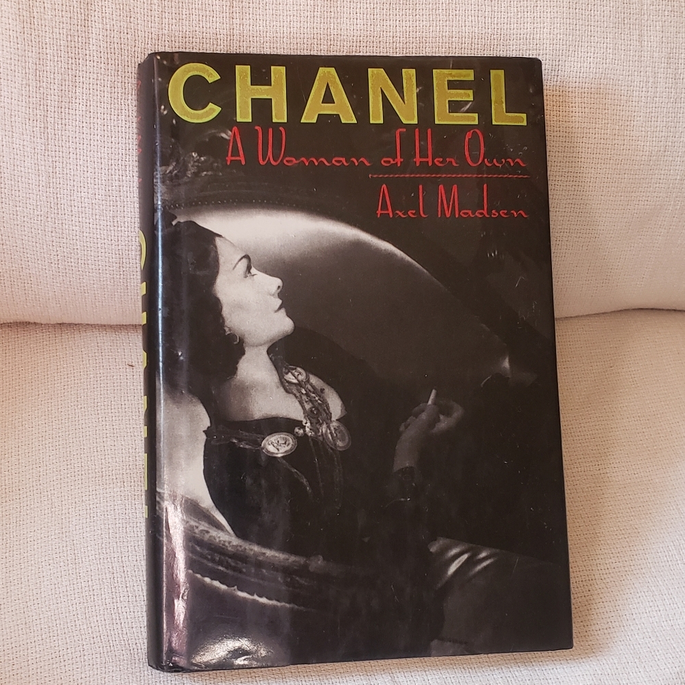 Chanel A Woman of Her Own Axel Madsen